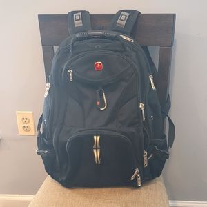 SwissGear model 1900 backpack